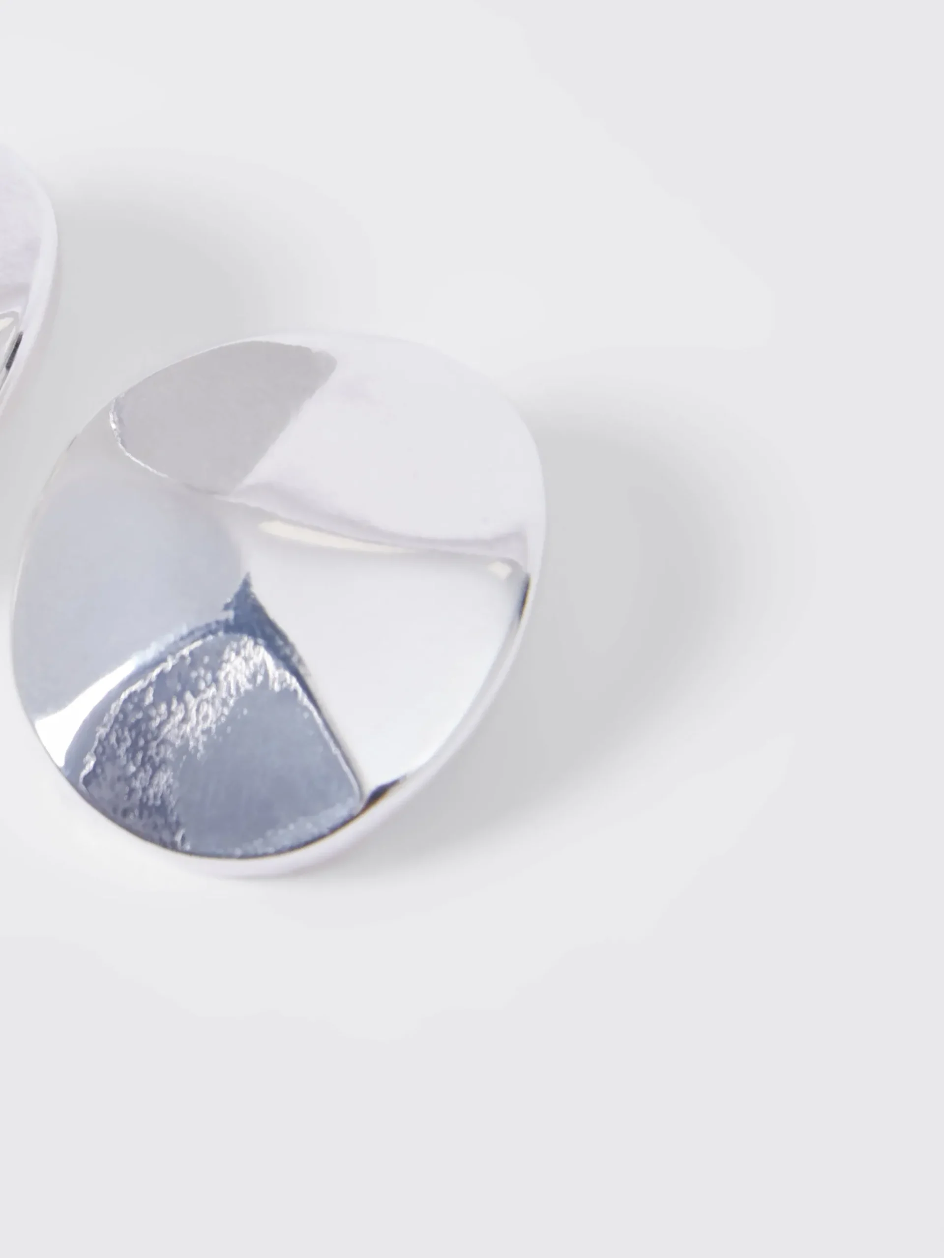 Hammered Circular Disc Stud Earrings