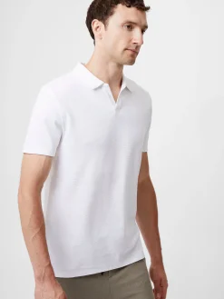 Ottoman Trophy Neck T-Shirt