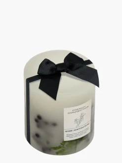 Vetivert, Eucalyptus & Sea Salt Botanical Candle